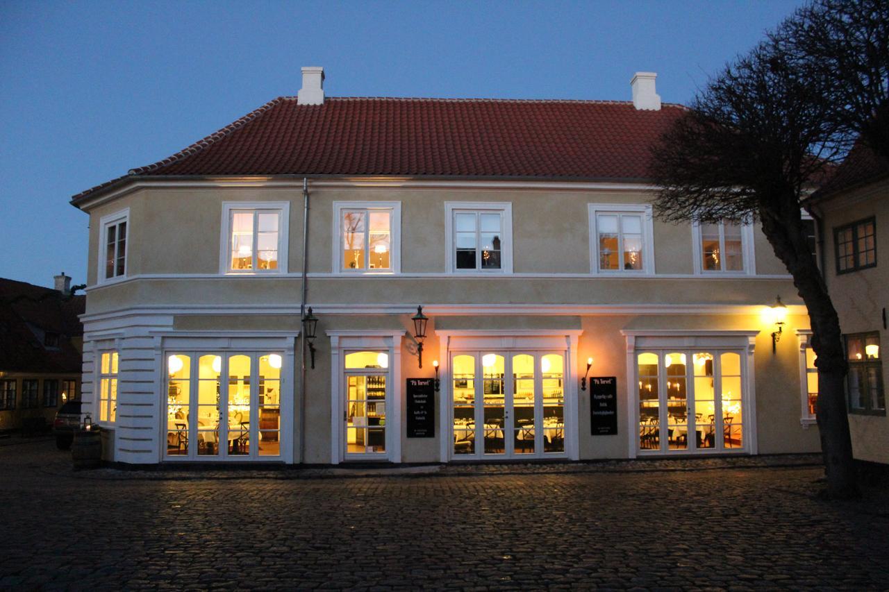 Hotel Pa Torvet Aeroskobing Luaran gambar